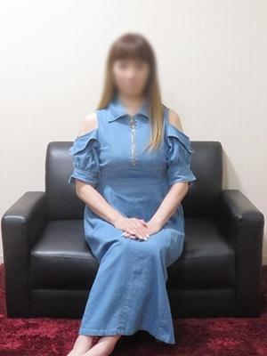 熟女総本店堺東店在籍　ふみかの写真