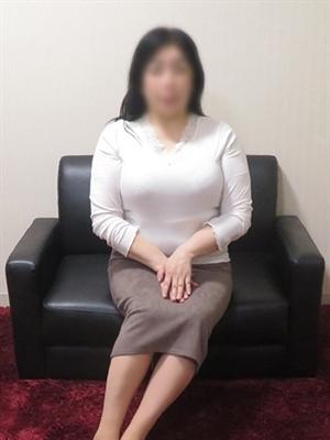 熟女総本店堺東店在籍　しいなの写真