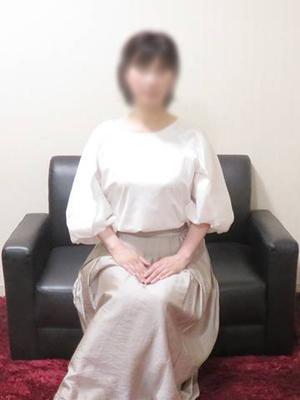 熟女総本店堺東店在籍　まゆこの写真