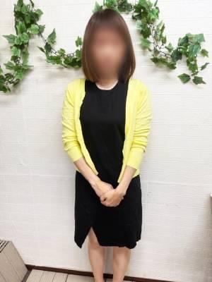 とな